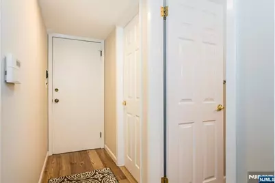 107 Gaynor Place, Glen Rock, NJ 07452 - Photo 21