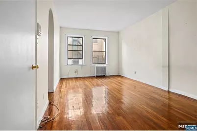 821 Bergen B5 #B5, Jersey City, NJ 07306 - Photo 3