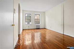821 Bergen B5, Jersey City, NJ 07306 - Photo 3