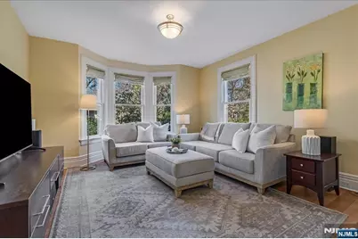 41 Oakwood Avenue, Montclair, NJ 07043 - Photo 13