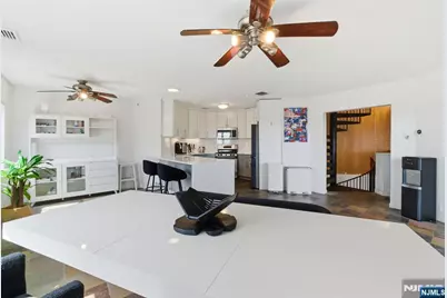 36 Mountainside Park Terrace, Montclair, NJ 07043 - Photo 9