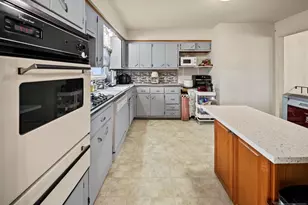 33 Beech St, Little Ferry, NJ 07643 - Photo 5