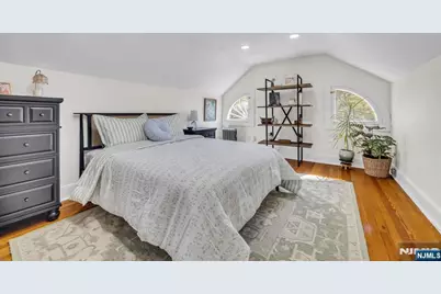 516 Centre Street, South Orange, NJ 07079 - Photo 31