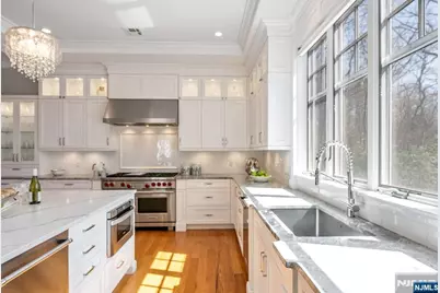 76 Dimmig Road, Upper Saddle River, NJ 07458 - Photo 11