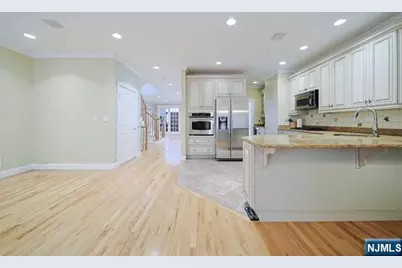 2 Candlewood Drive, Old Tappan, NJ 07675 - Photo 13