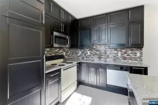 39-45 Bruen 4, Newark, NJ 07105 - Photo 9