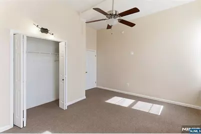 39-45 Bruen 4 #4, Newark, NJ 07105 - Photo 17