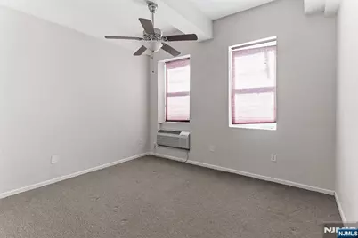 39-45 Bruen 4 #4, Newark, NJ 07105 - Photo 15