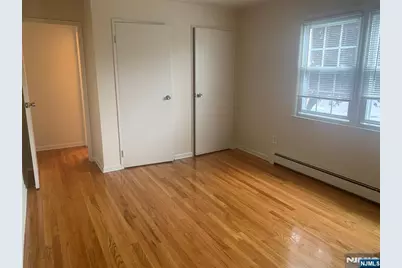 60 Columbia Avenue 5 #5, Dumont, NJ 07628 - Photo 7