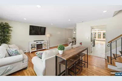 14 King Road, Park Ridge, NJ 07656 - Photo 5