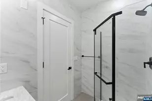 649 38th Street 203, Union City, NJ 07087 - Photo 23