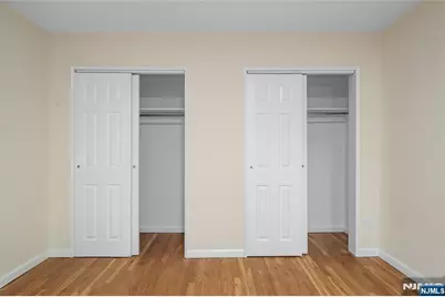 1565 Center Avenue 3D #3D, Fort Lee, NJ 07024 - Photo 17