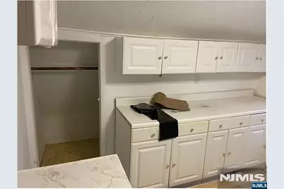 649 New Jersey Avenue, Lyndhurst Township, NJ 07071 - Photo 31