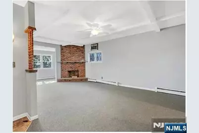 649 New Jersey Avenue, Lyndhurst Township, NJ 07071 - Photo 5