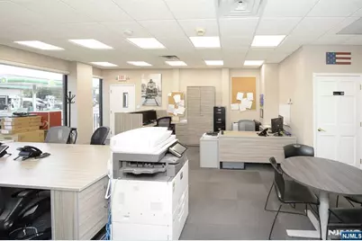 20-00 Fair Lawn Avenue, Fair Lawn, NJ 07410 - Photo 7