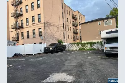 534 Kearny Avenue Apt 1L #APT 1L, Kearny, NJ 07032 - Photo 3