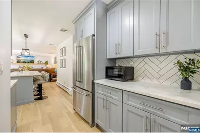 68 Burnwood Lane, Upper Saddle River, NJ 07458 - Photo 15