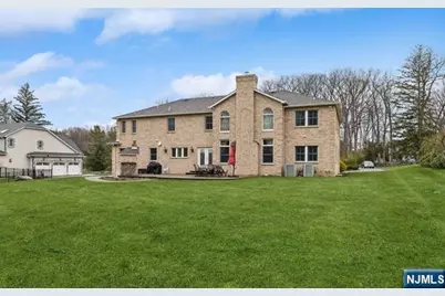 324 Lake Street, Upper Saddle River, NJ 07458 - Photo 39