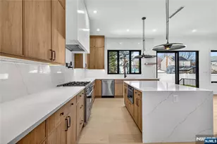 395 Hickory Ave, Paramus, NJ 07652 - Photo 11