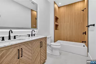 395 Hickory Ave, Paramus, NJ 07652 - Photo 31