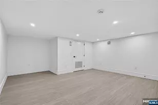 395 Hickory Ave, Paramus, NJ 07652 - Photo 35