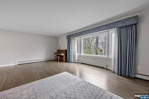 44 Deerfield Terrace, Mahwah, NJ 07430 - Photo 7