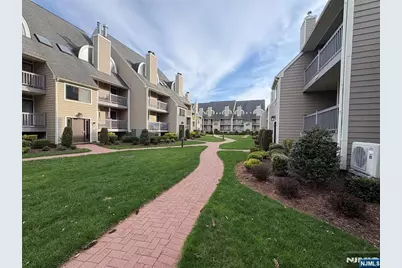 204 River Renaissance B04 #B04, East Rutherford, NJ 07073 - Photo 15