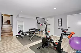 30 Brookfield Rd, Dumont, NJ 07628 - Photo 29