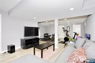 30 Brookfield Rd, Dumont, NJ 07628 - Photo 33