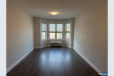 40 Park Avenue 303 #303, Park Ridge, NJ 07656 - Photo 3