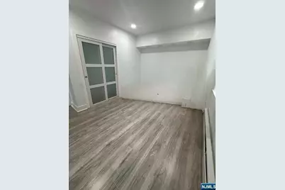 98 Macarthur Avenue 1 #1, Garfield, NJ 07026 - Photo 5