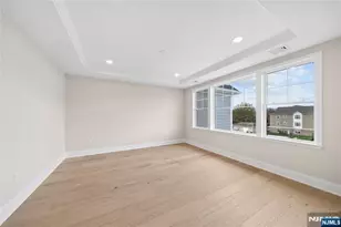 21 Muirfield Ln, River Vale Township, NJ 07675 - Photo 9