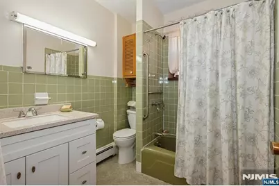127 Anderson Avenue, Wallington, NJ 07057 - Photo 13