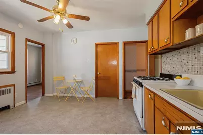 127 Anderson Avenue, Wallington, NJ 07057 - Photo 9