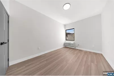 87-89 Mary 506 #506, Paterson, NJ 07503 - Photo 21