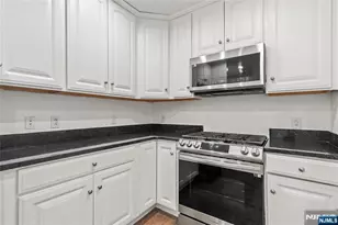 7400 River Road 442, North Bergen, NJ 07047 - Photo 3