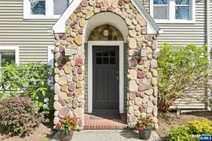 243 Lincoln Ave, Ridgewood, NJ 07450 - Photo 3