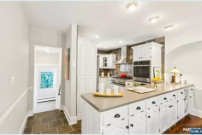 243 Lincoln Avenue, Ridgewood, NJ 07450 - Photo 19