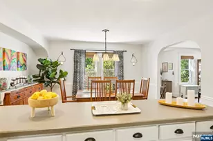243 Lincoln Ave, Ridgewood, NJ 07450 - Photo 15