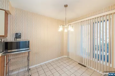 141 Wedgewood Drive 18 #18, Woodland Park, NJ 07424 - Photo 9