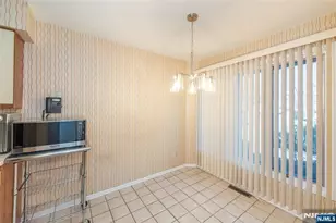 141 Wedgewood Dr 18, Woodland Park, NJ 07424 - Photo 9