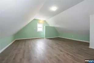 129 Howard Ave, Passaic, NJ 07055 - Photo 29