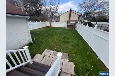 81 Maple Avenue, Springfield, NJ 07081 - Photo 21