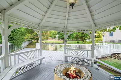 5 Williams Crest, Park Ridge, NJ 07656 - Photo 37