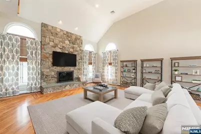 5 Williams Crest, Park Ridge, NJ 07656 - Photo 3