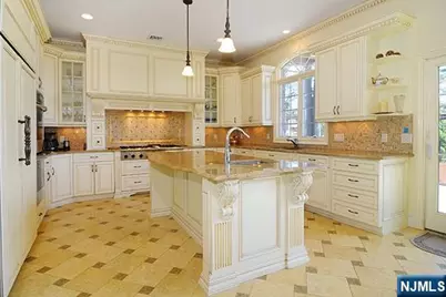 417 N Woodland Street, Englewood, NJ 07631 - Photo 9