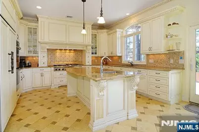 417 N Woodland Street, Englewood, NJ 07631 - Photo 9