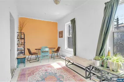 61 Victoria Avenue, Newark, NJ 07104 - Photo 9