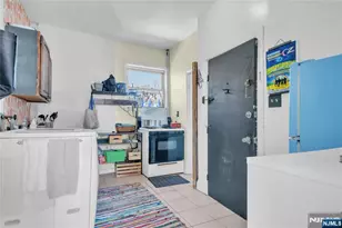 61 Victoria Ave, Newark, NJ 07104 - Photo 11