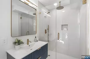 183 Wyckoff Ave, Wyckoff Township, NJ 07481 - Photo 19